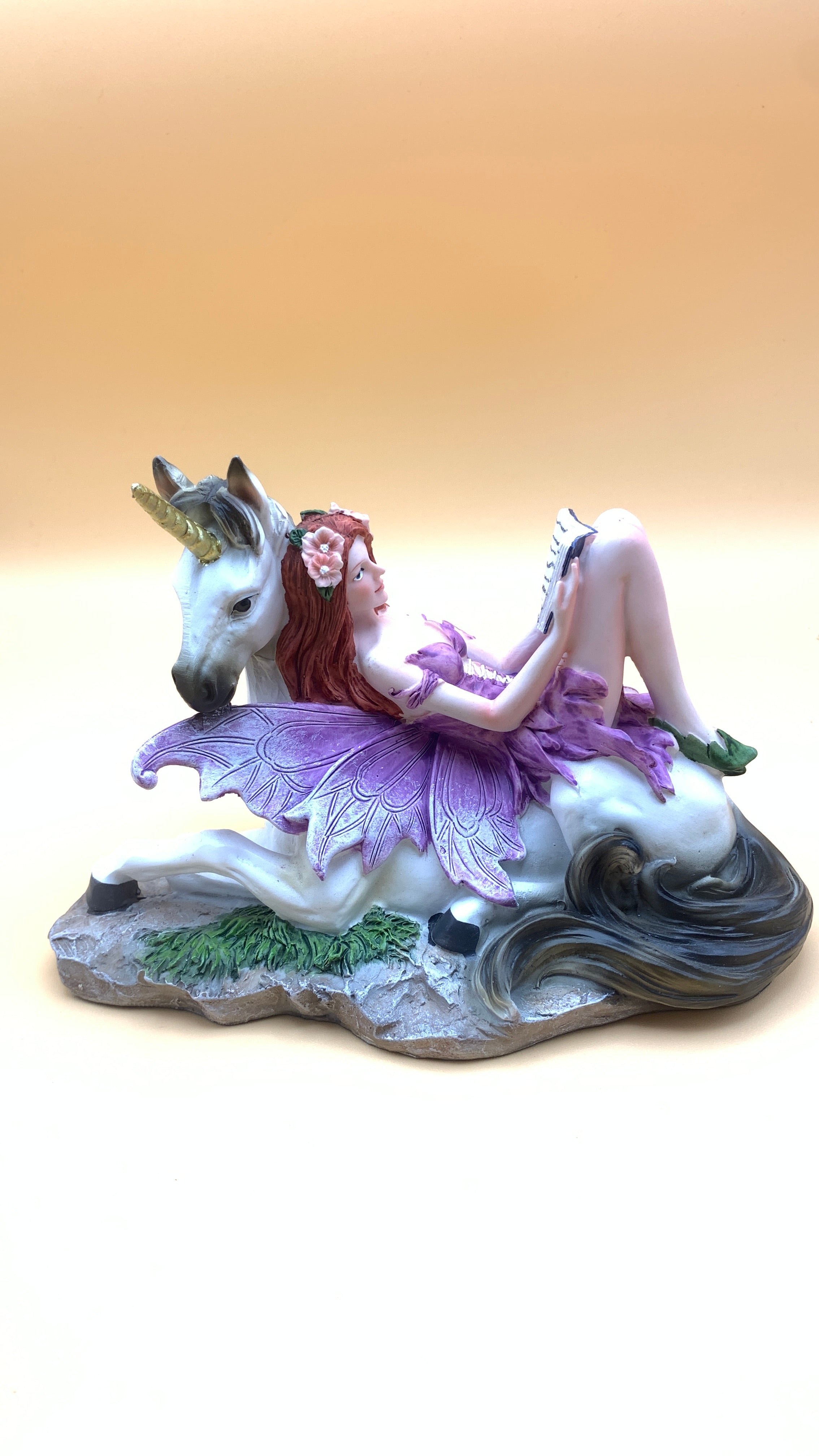 Figura Hada Espíritu del Bosque y Unicornio "Sueña Despierto"