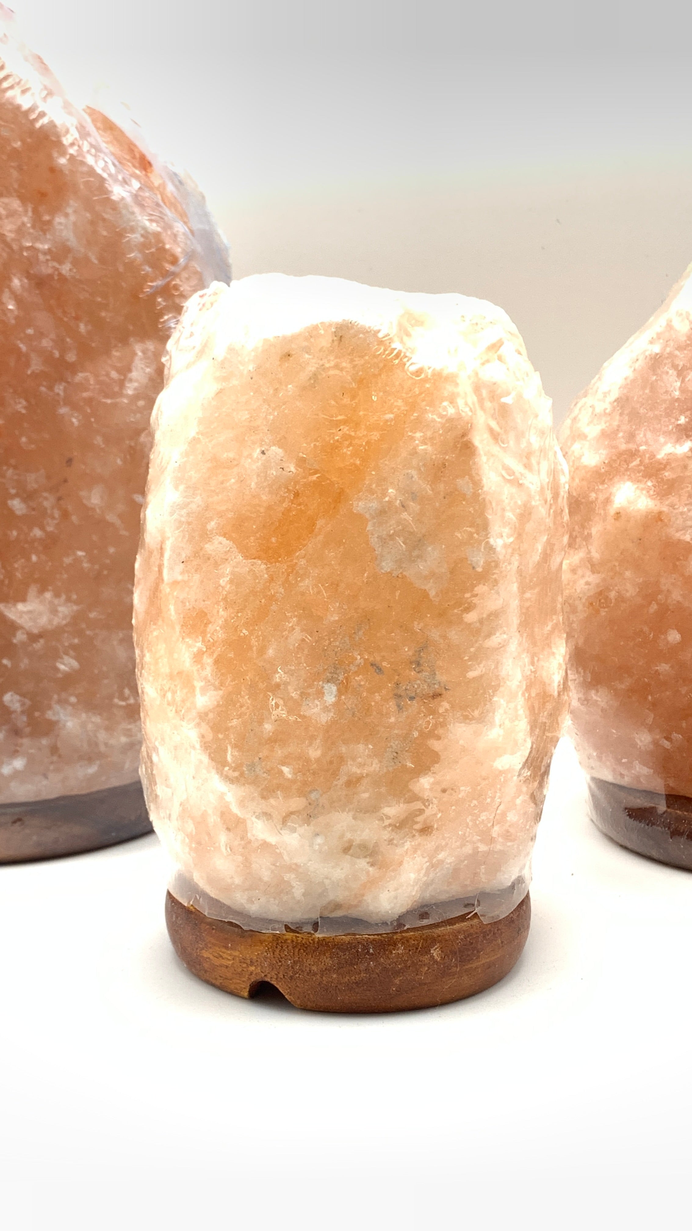 Lámpara de sal del Himalaya – luz cálida, energía armoniosa y ambiente acogedor